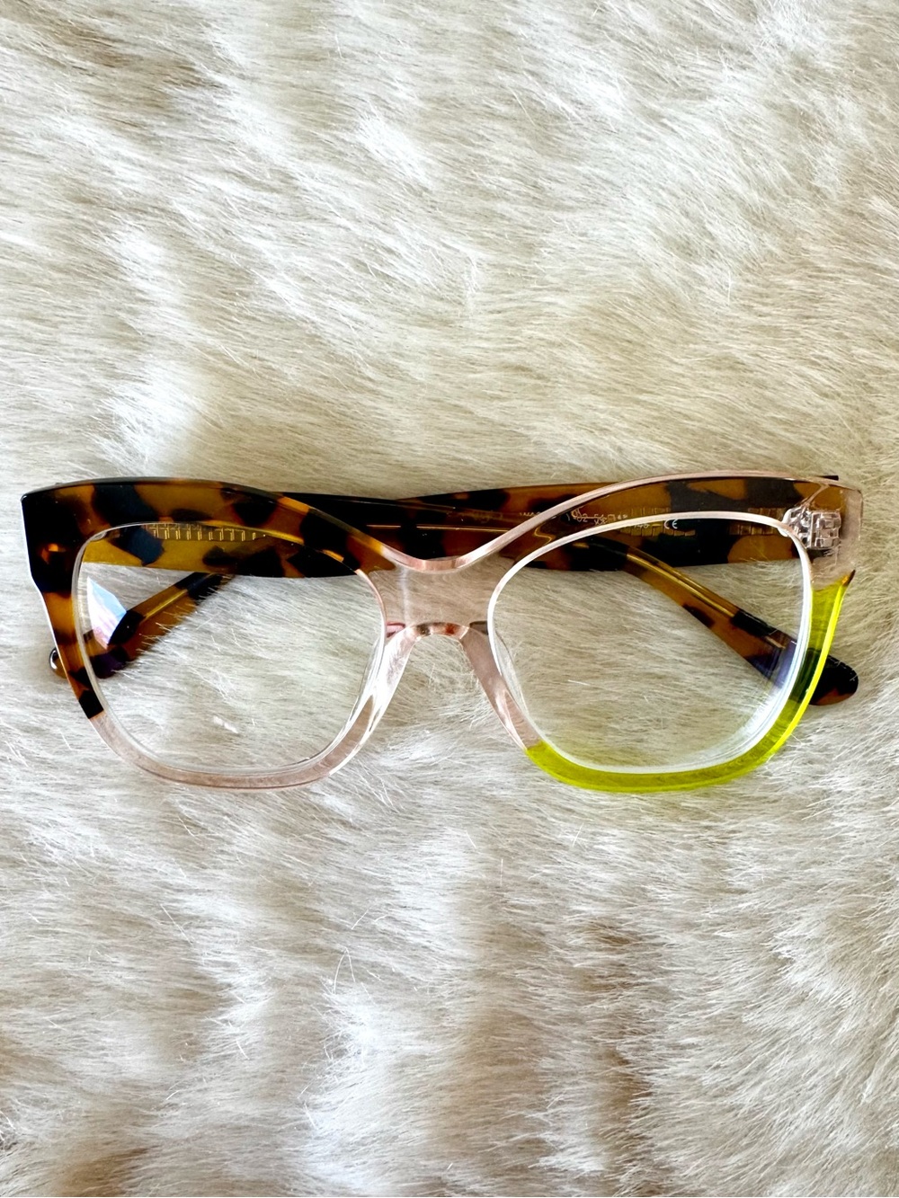 Acid green & tortoiseshell Vooglam Ronaldo eyeglass frames N - Picture 3 of 10